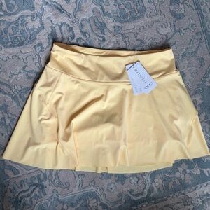 Athleta Ace Tennis Skort 15.5” XL butter yellow